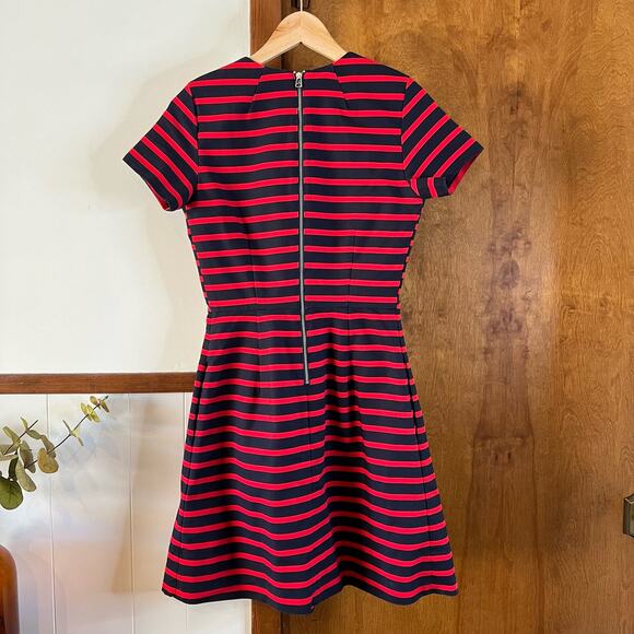 GAP Striped Short Sleeve V-Neck Fit & Flare Mini Dress Pockets Red Blue Womens 0 - Picture 7 of 12
